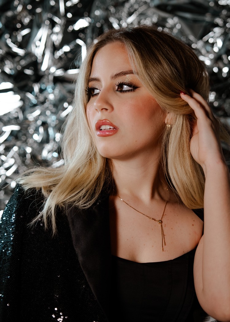Fernanda Maridueña-influencer