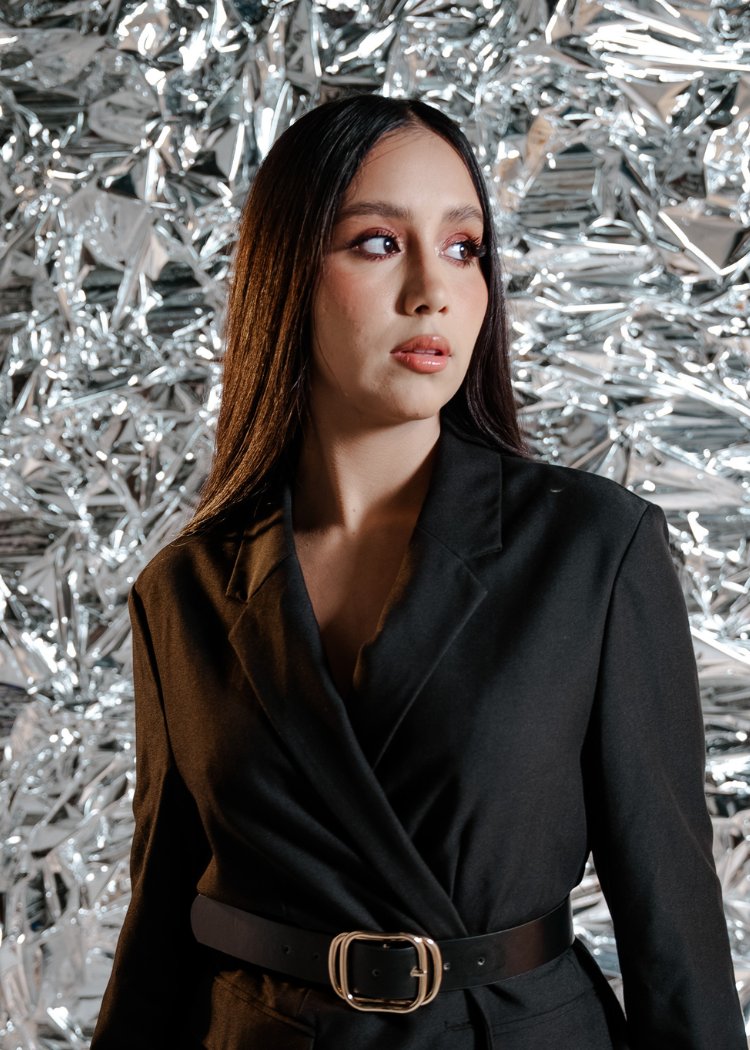 Nicole Espinoza-influencer